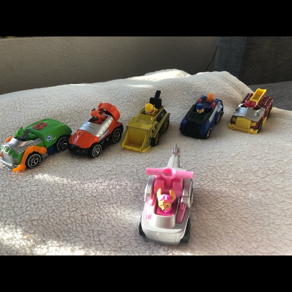 Paw Patrol True Metal 6 Collectible Die Cast Vehicles - Picture 5 of 12